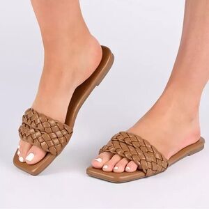 Women's Tan Braided Slide Sandals